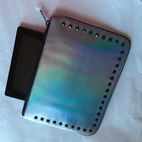 Holographic Tablet Case by Mohzy, Brand new, zippered, fully lined with pockets - Picture 12 of 14